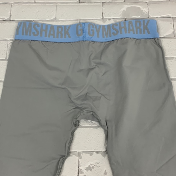GYMSHARK Capri Leggings. Size S/M. Gray blue. Like new. Stretch - Picture 5 of 12